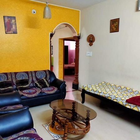 Maanyatha Home Stay Manipal Eksteriør bilde