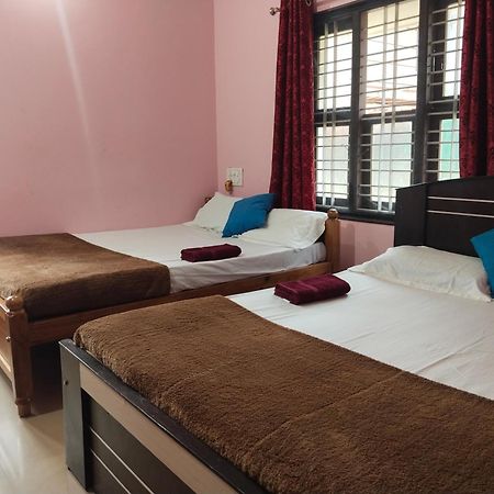 Maanyatha Home Stay Manipal Eksteriør bilde