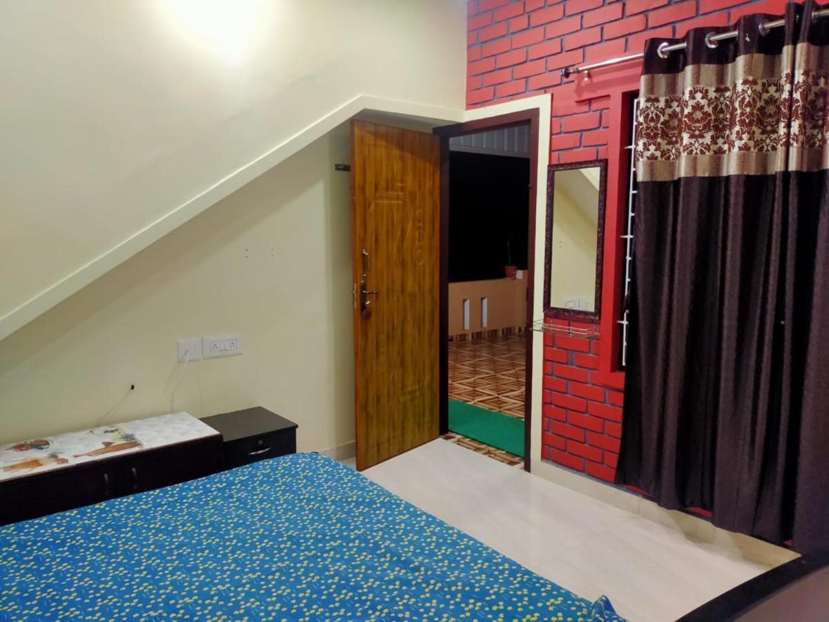 Maanyatha Home Stay Manipal Eksteriør bilde