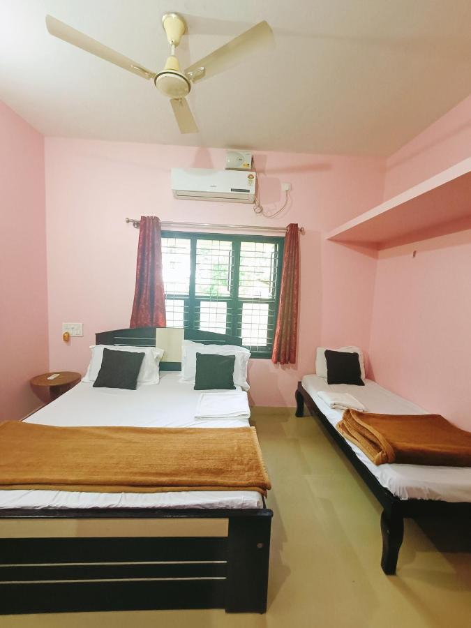 Maanyatha Home Stay Manipal Eksteriør bilde